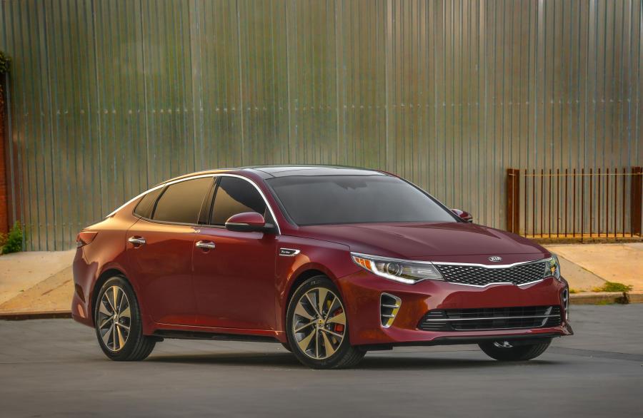  Kia Optima SX Turbo 2015 года  (фото 8 из 11)
